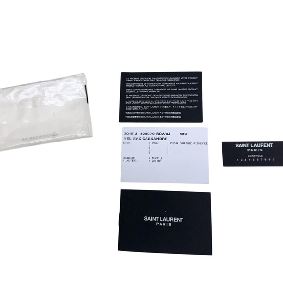 Red YSL clutch - Picture 9 of 9